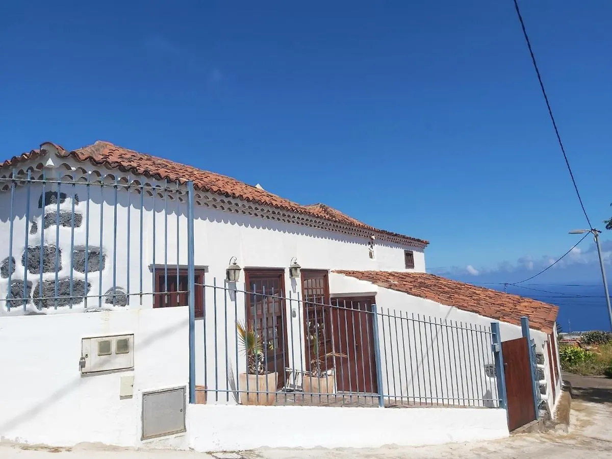 Villa Charming 1-Bed House In La Laguna