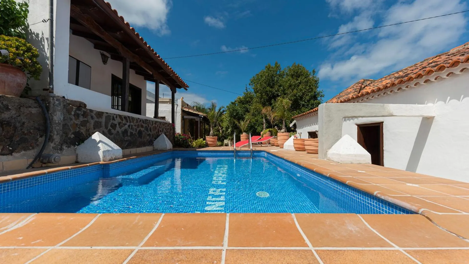 Villa Charming 1-Bed House In La Laguna